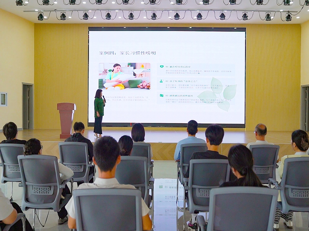 崇左正规纠正叛逆期孩子的学校联系电话与择校指南
