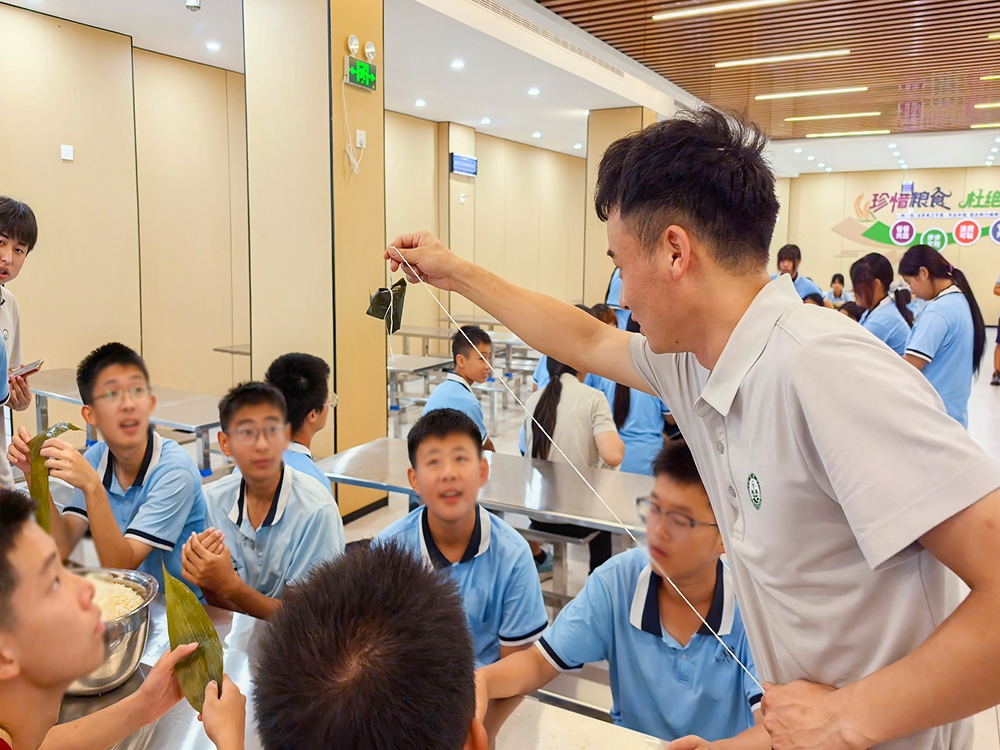 广西崇左孩子逆反期教育学校怎么联系？本地择校指南